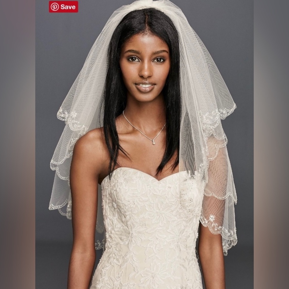 Bridal veil two tiered
